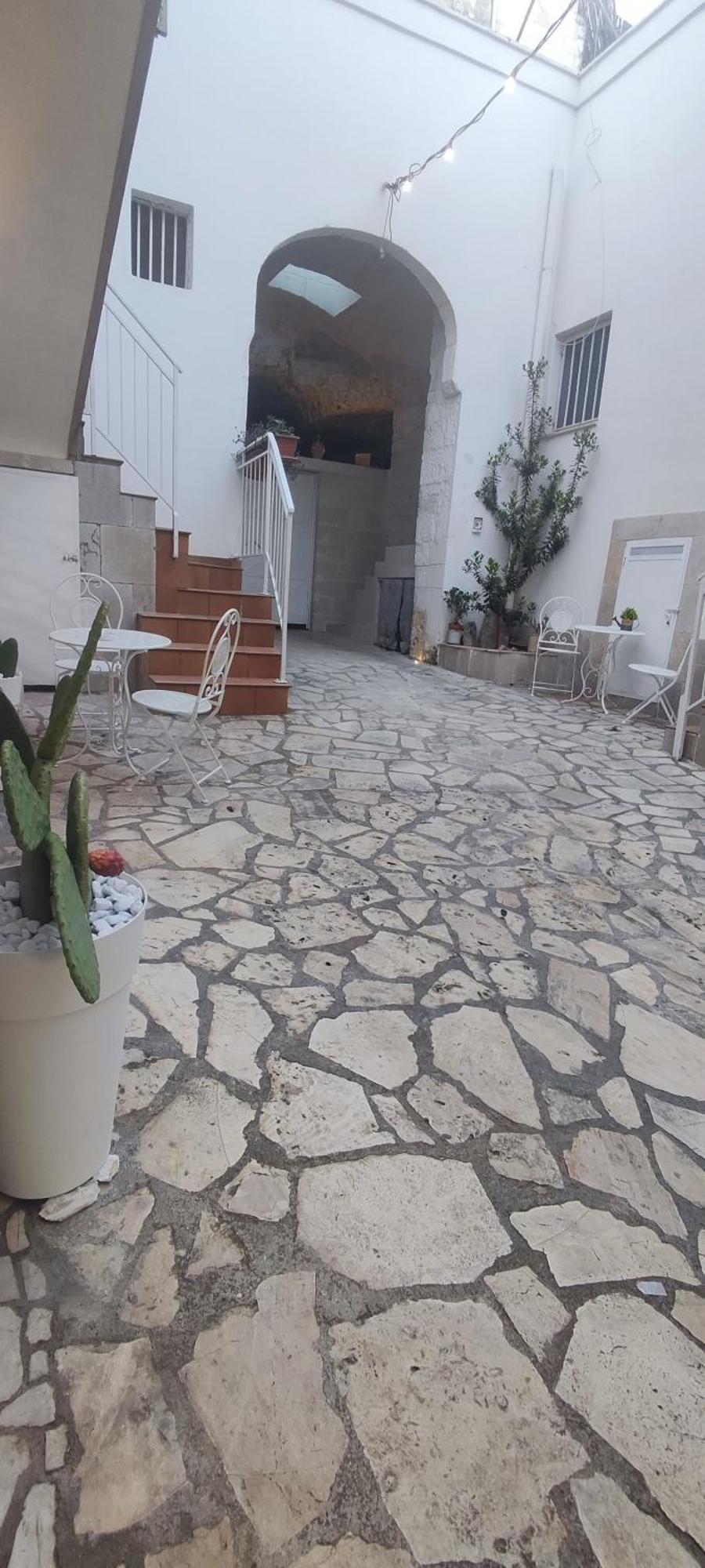 Maison De Antonelle 오스투니 외부 사진